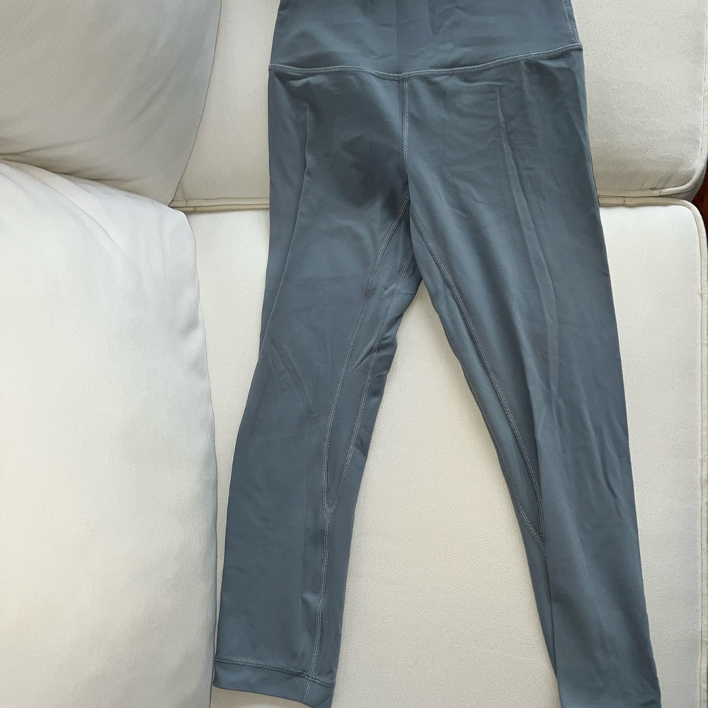 Lululemon align 25 size 4 chambray